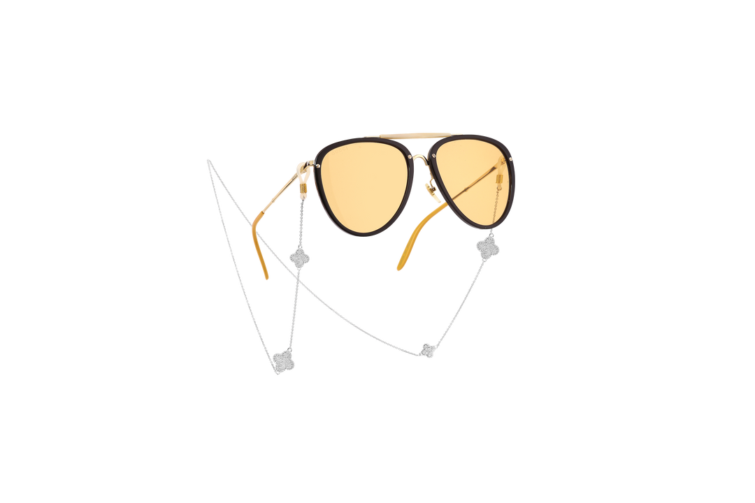 The Diamond Clover