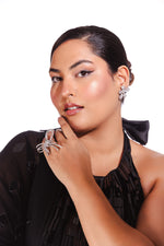 Load image into Gallery viewer, Bowtique Sparkle
